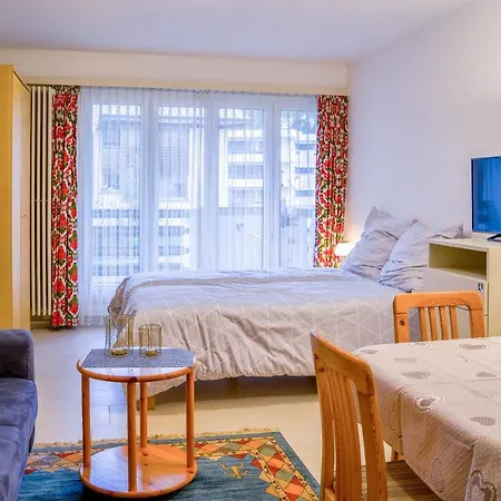 Willkommen-gemuetlich, Balkon, Parkplatz Direkt In Appartement Saint-Moritz